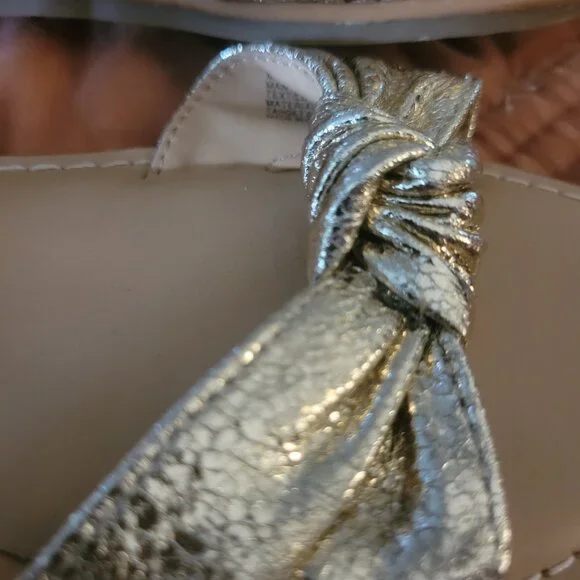 NWT Cat & Jack Sandals - Picture 3 of 4